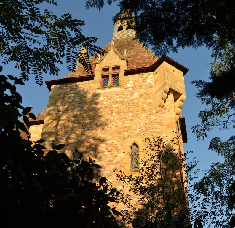 Chateau De Peufeilhoux Vallon-en-Sully Exterior foto